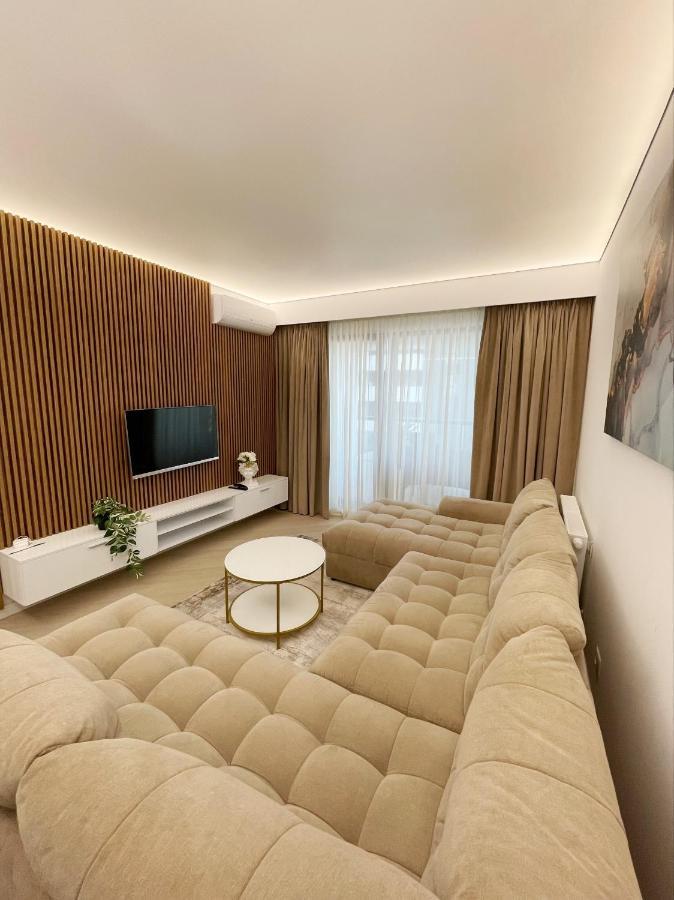 Luxury Wellness&Spa Bukarest Kültér fotó